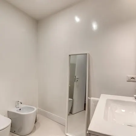 Konukevi Artpartment Napoli