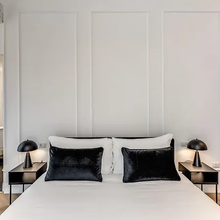 Konukevi Artpartment 4*